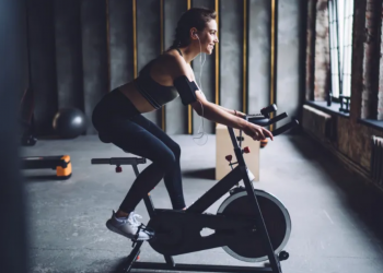The exercise bike provides an aerobic intensive low impact workout, some things to consider when buying a new exercise bike